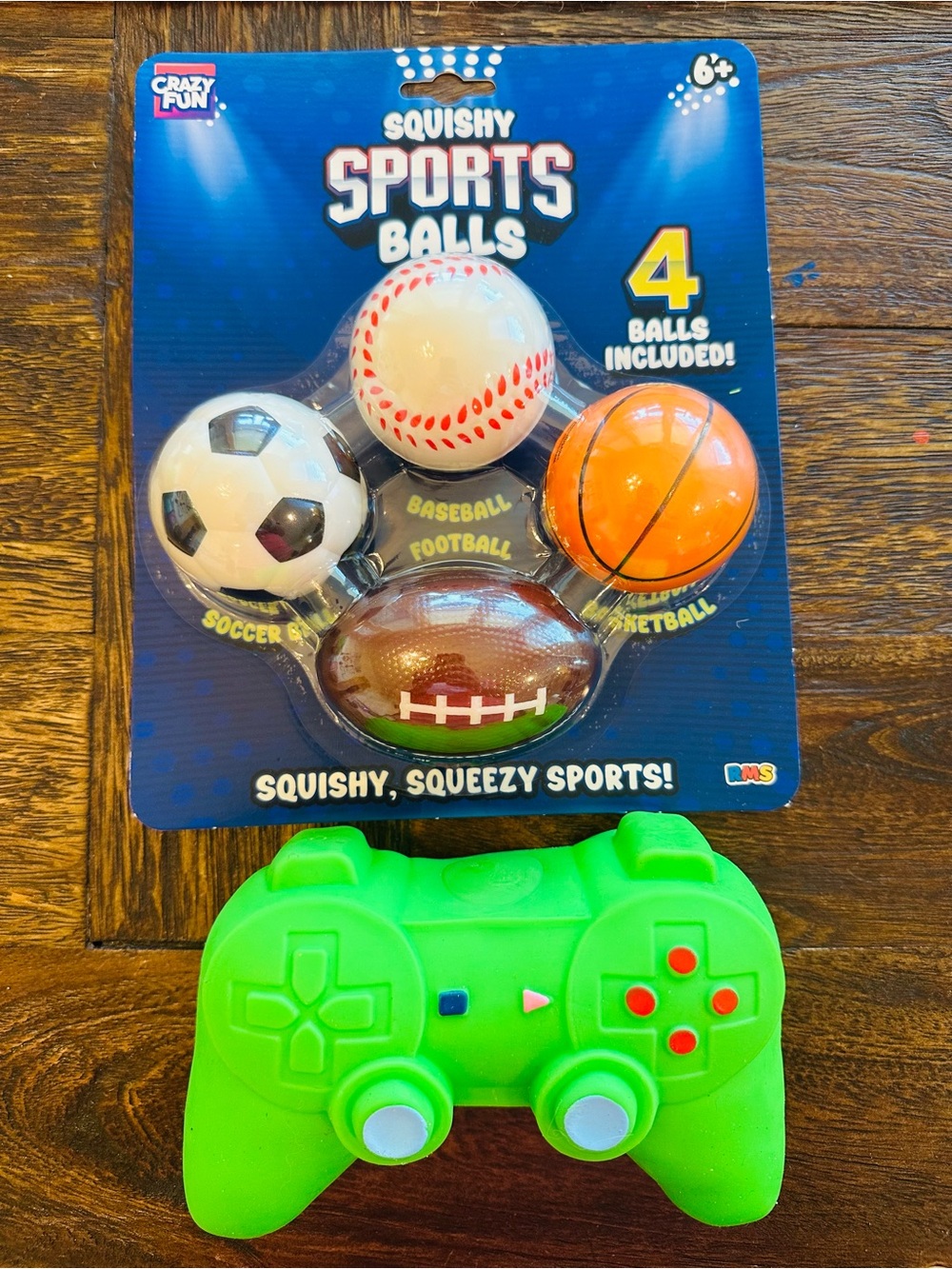 💚🎮🏈 Great Gift!!! a game Controller Squishy and RMS 4-pack of Sports Squishies 💚